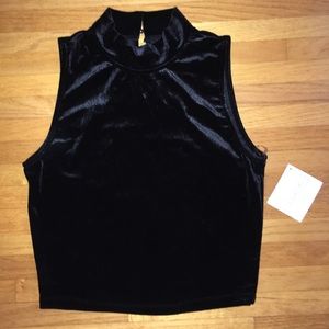 STELLA LUCE velvet mock neck crop tank top